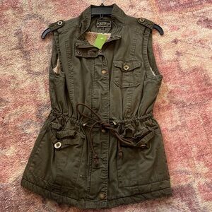 Olive Green Utility Vest